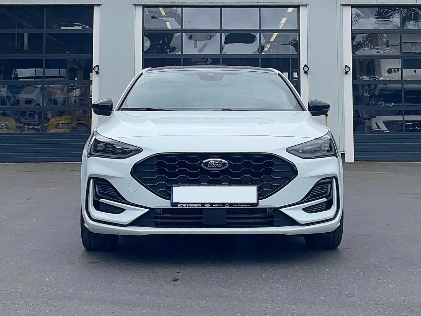 Ford Focus ST-Line Weiß - 2