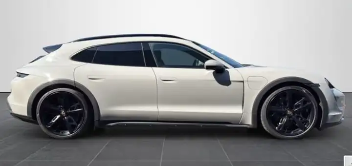 Porsche Taycan 2023, foto 4