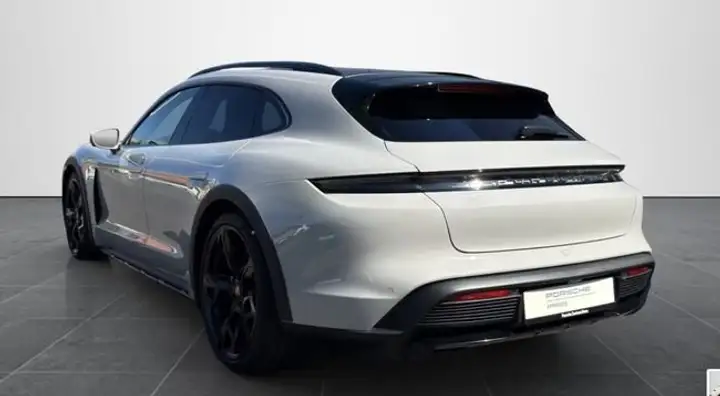 Porsche Taycan 2023, foto 5