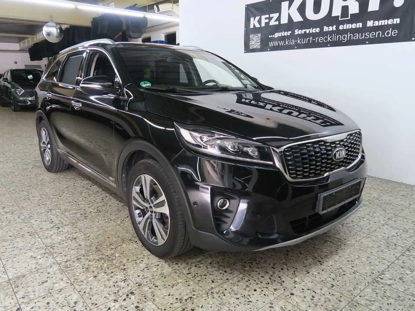 Kia Sorento 2.2 CRDi AWD ISG Aut. Platinum Edition Schwarz - 2