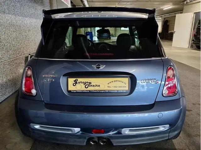 Mini Cooper view 4