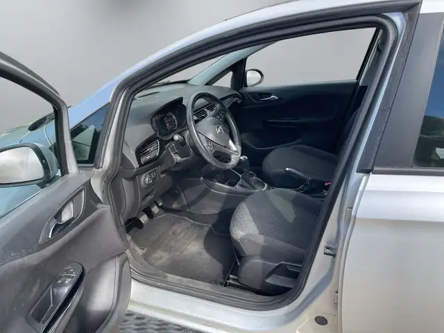 Opel Corsa view 11