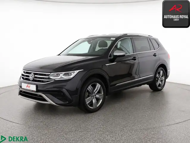 2023 Volkswagen Tiguan Allspace in Black for sale