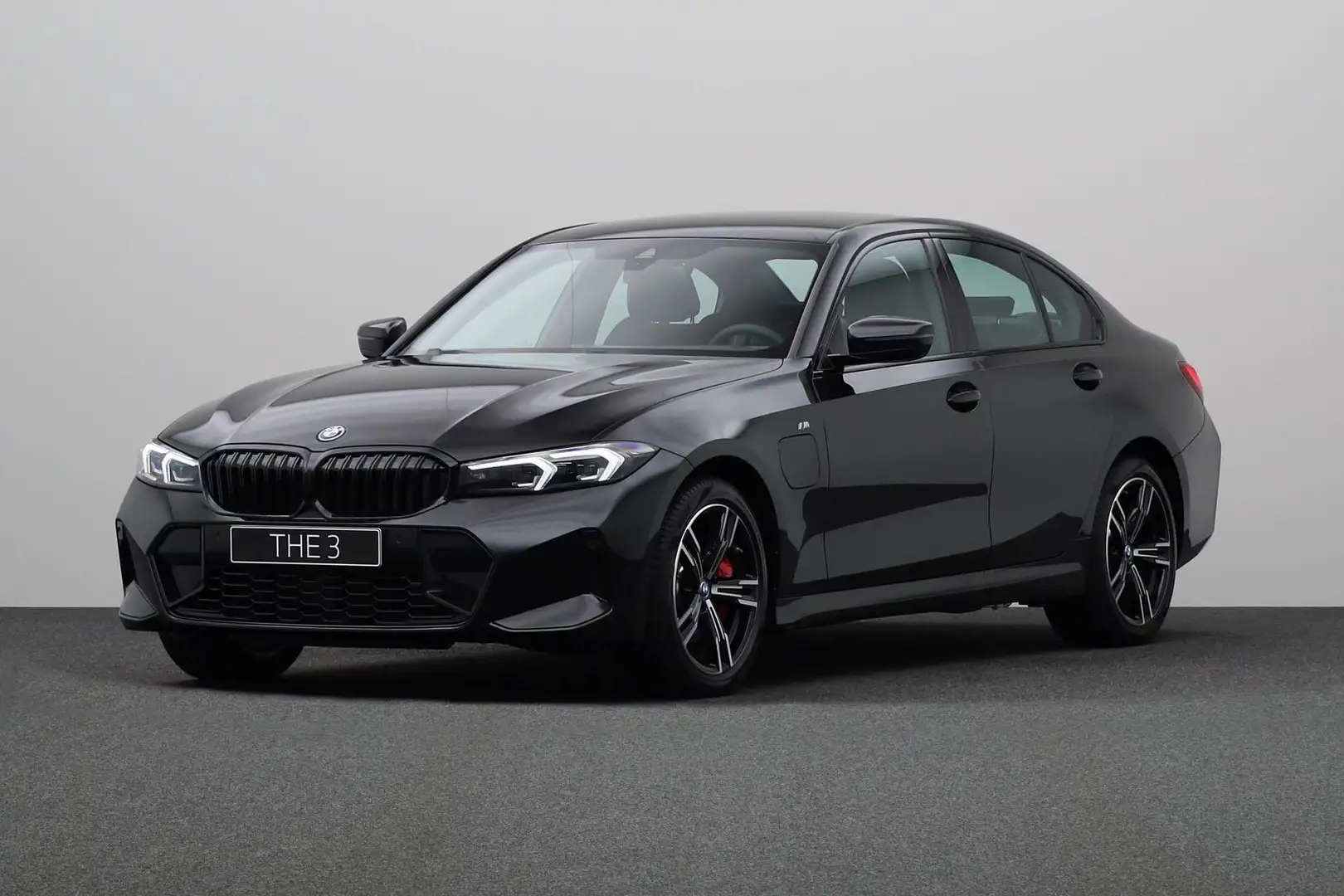 BMW 320 3-serie 320e M Sport pakket Pro | BMW Widescreen D Zwart - 1