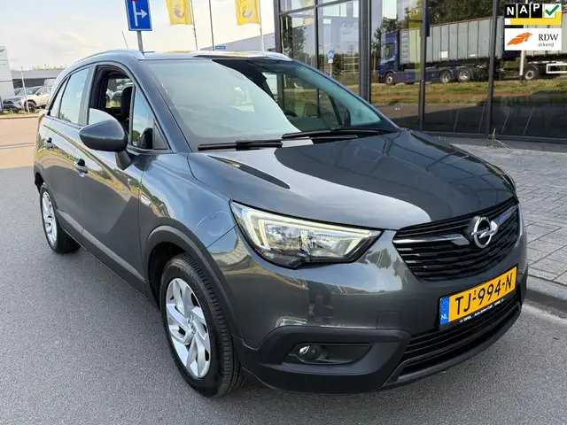 Opel Crossland main image
