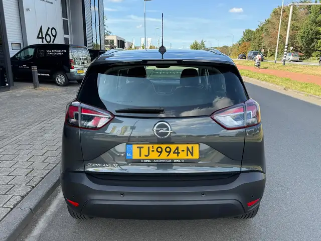 Opel Crossland view 8