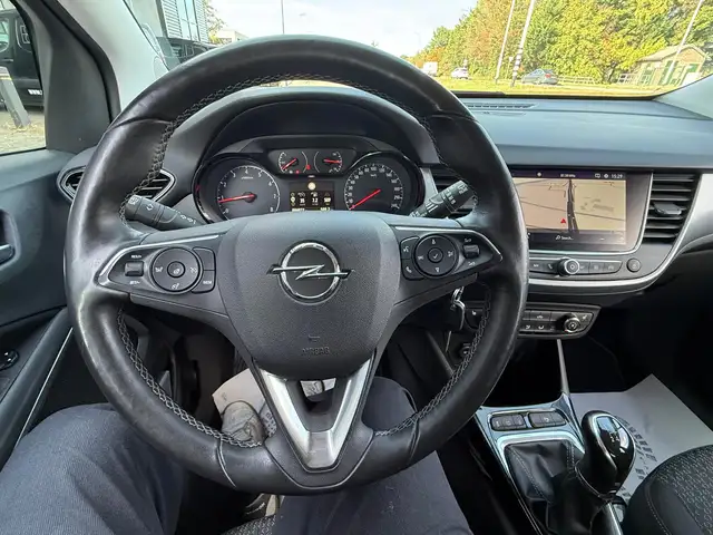 Opel Crossland view 15