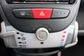 Peugeot 107 1.0-12V XR (Nieuwe Koppeling) Radio cd speler, Lic Negro - thumbnail 7