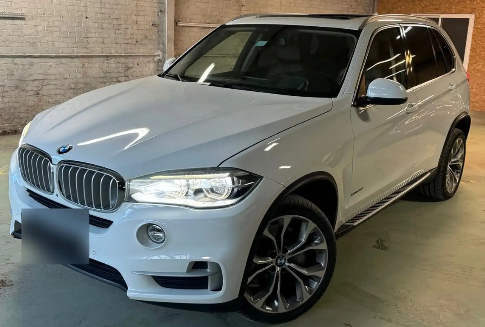 BMW X5 X5 xDrive50i 450 ch Lounge Plus A Blanc - 1