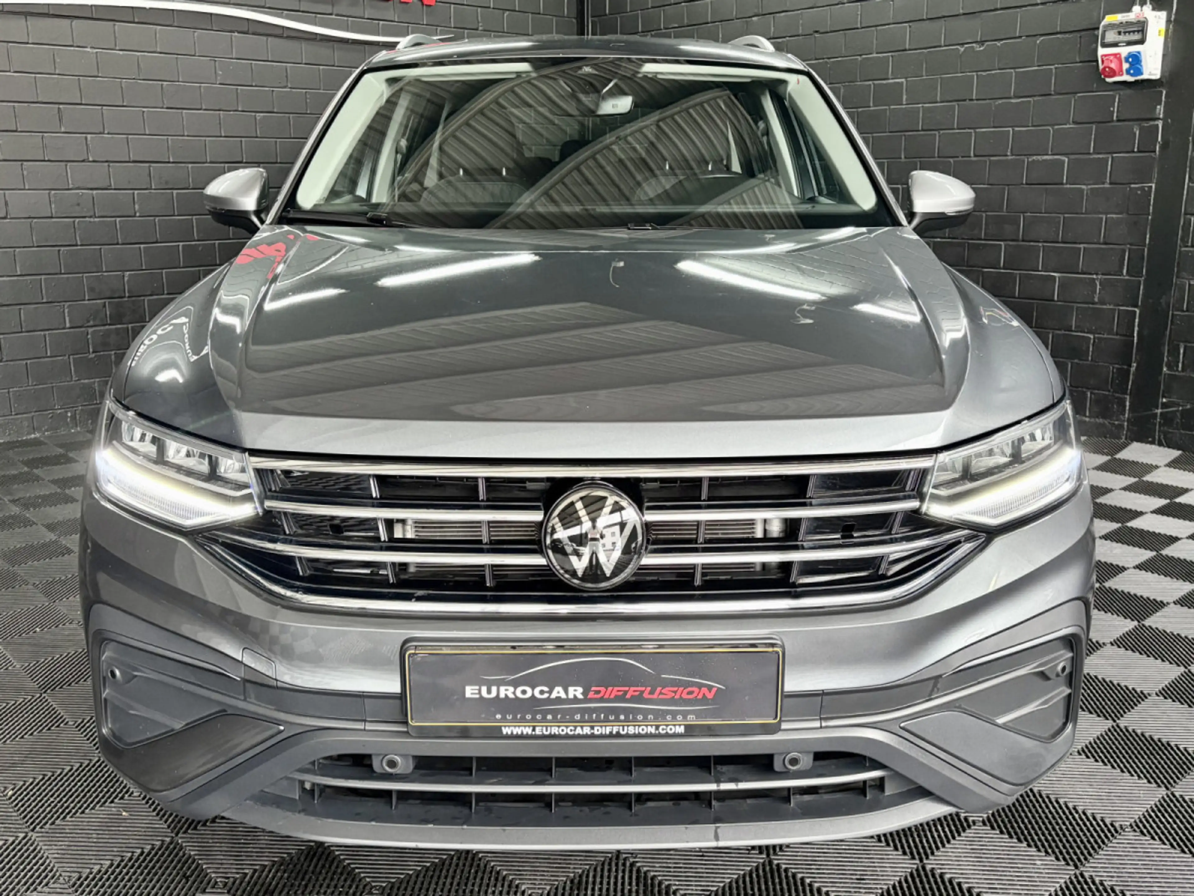 Volkswagen Tiguan Allspace Life 1.5 TSI 150 CV DSG7 * 7 PLACES *ATTELAGE* *HA — photo 3