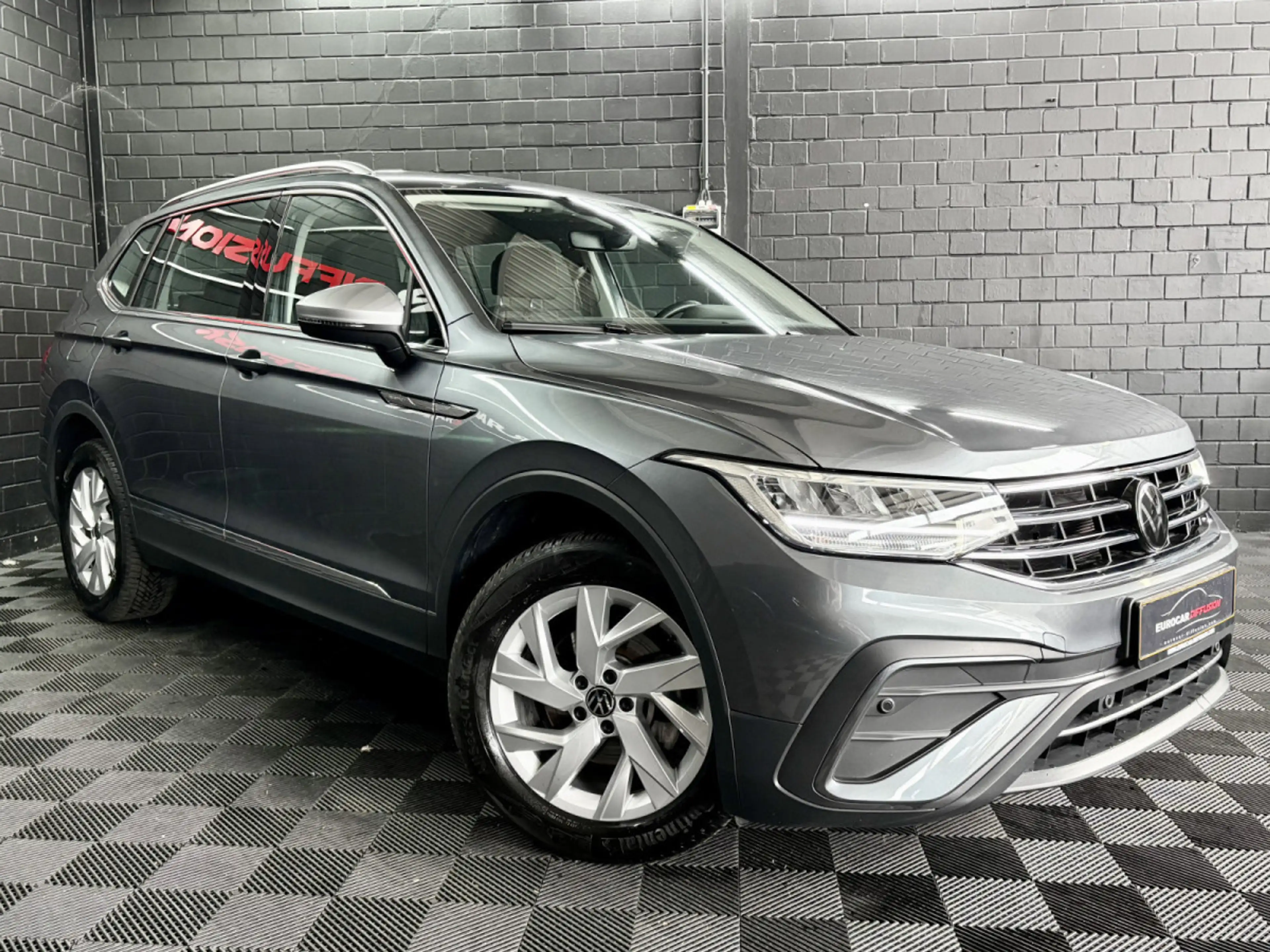 Volkswagen Tiguan Allspace Life 1.5 TSI 150 CV DSG7 * 7 PLACES *ATTELAGE* *HA — photo 4