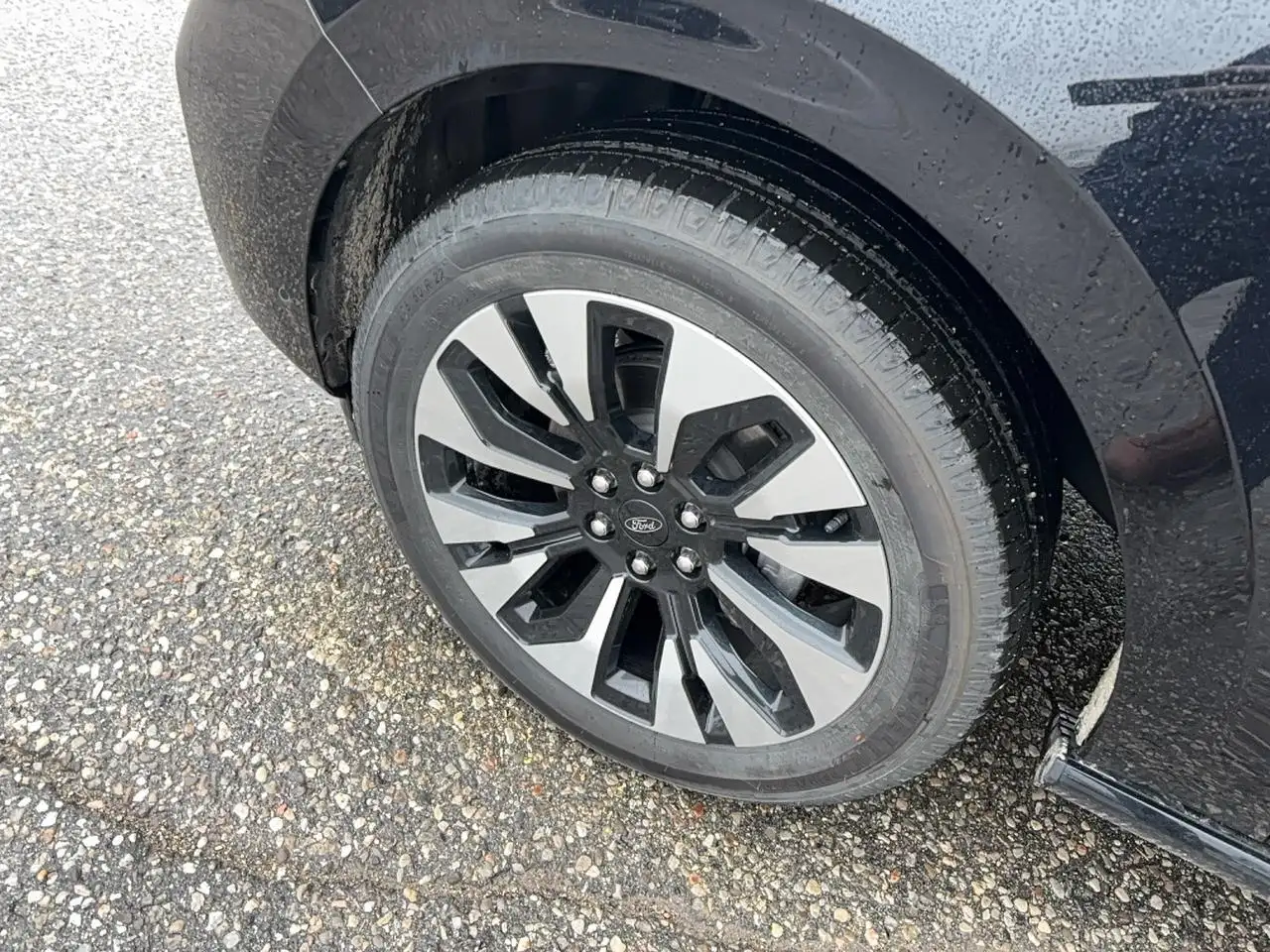 Ford Expedition снимка Ford Expedition