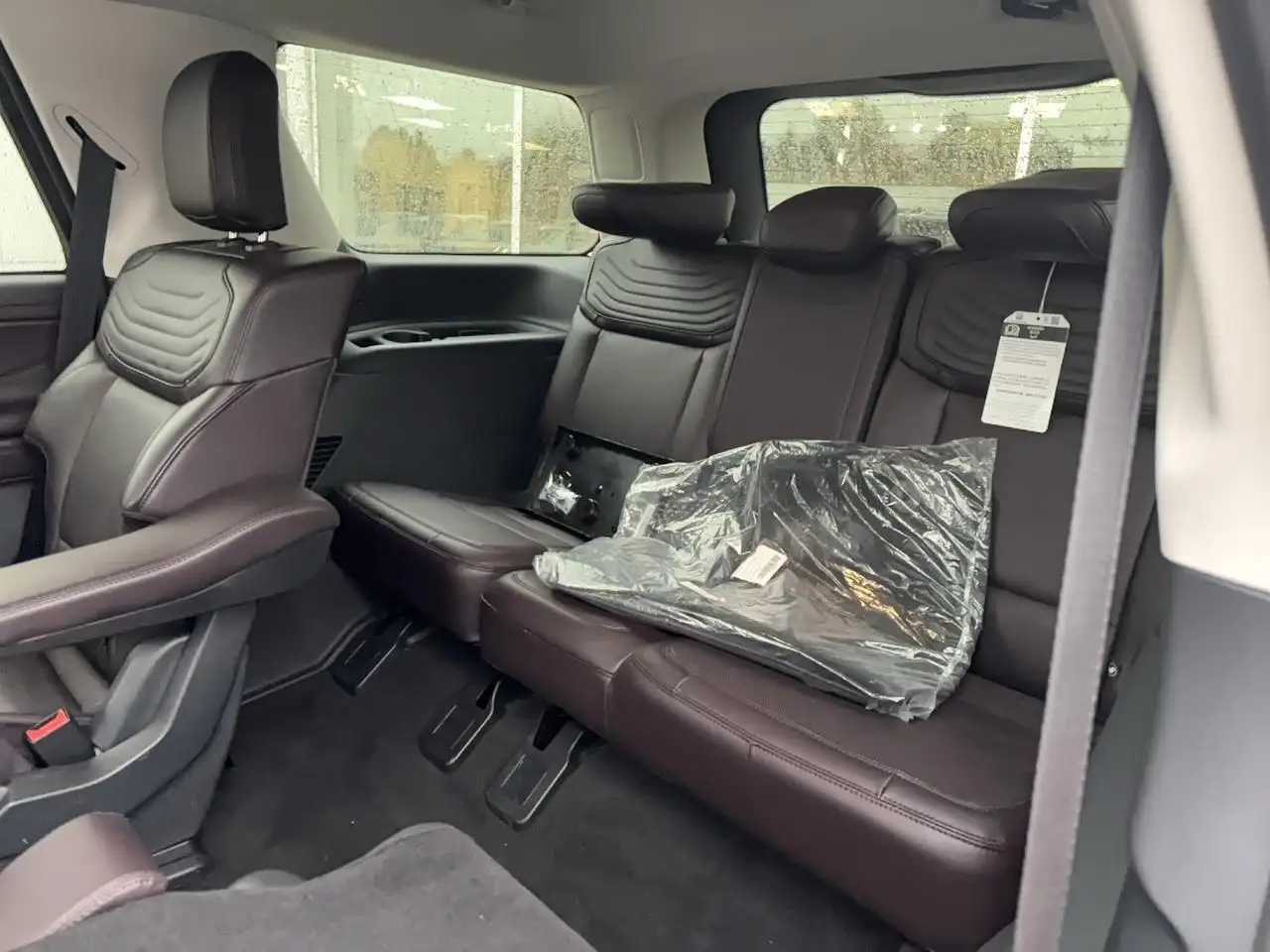 Ford Expedition снимка Ford Expedition