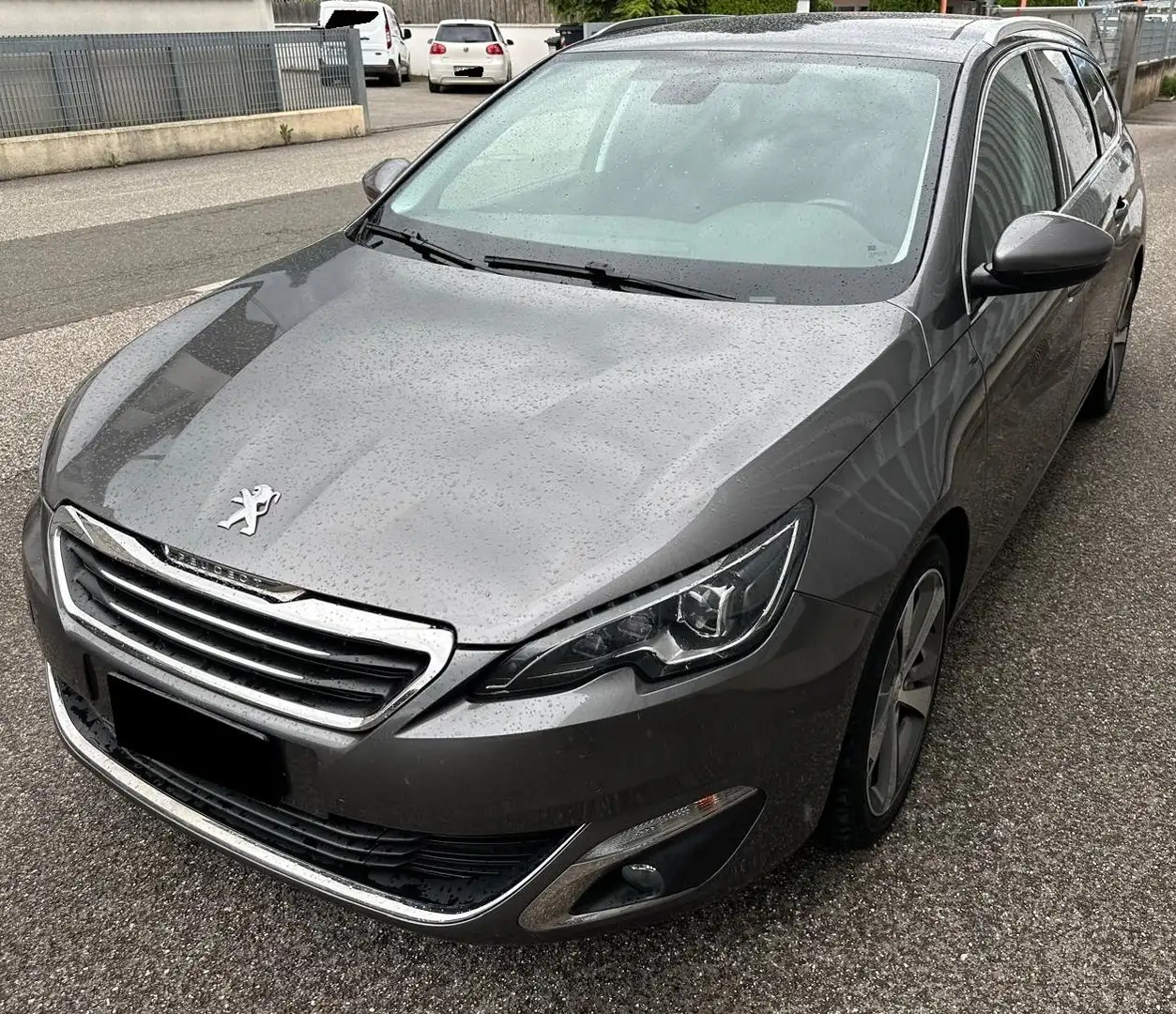 Peugeot 308 308 SW 1.6 bluehdi GT Line s Gris - 1