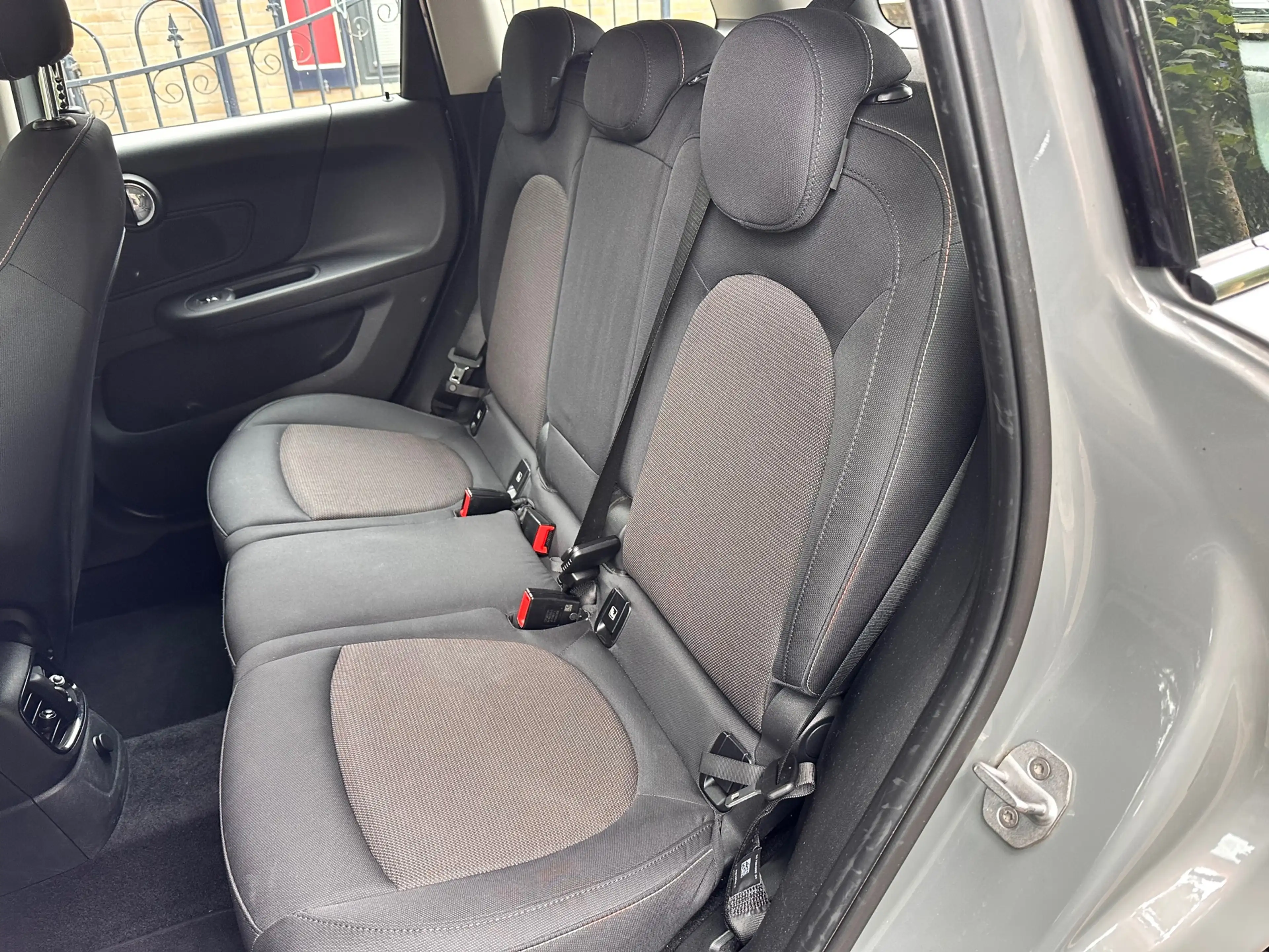 MINI One Countryman 1.5 Chili — photo 14
