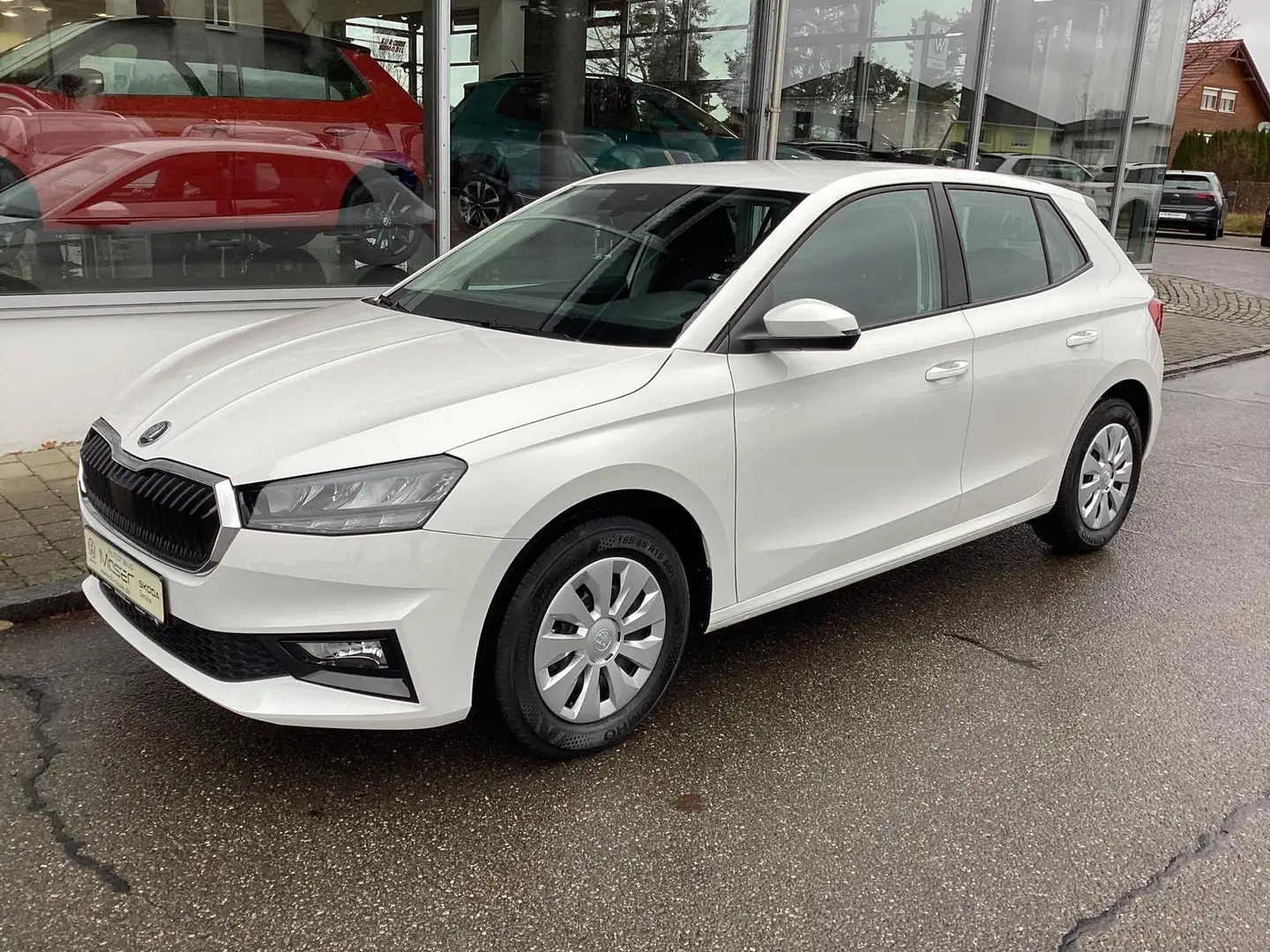 Skoda Fabia 1.0 MPI Selection/Tempomat/LED/DAB/PDC/SHZ Weiß - 1