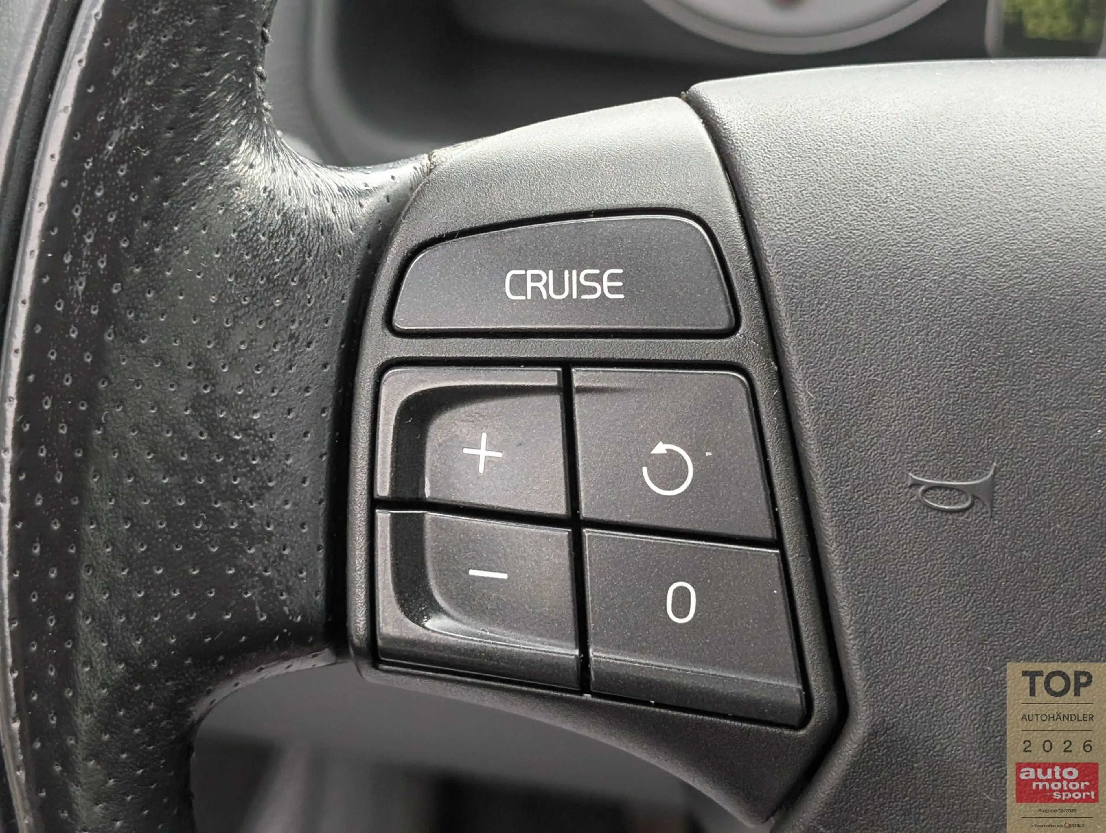Volvo C70 D3 Cabriolet*2Hd*Temp*BiXen*PDC*Leder*TüvNeu — photo 30