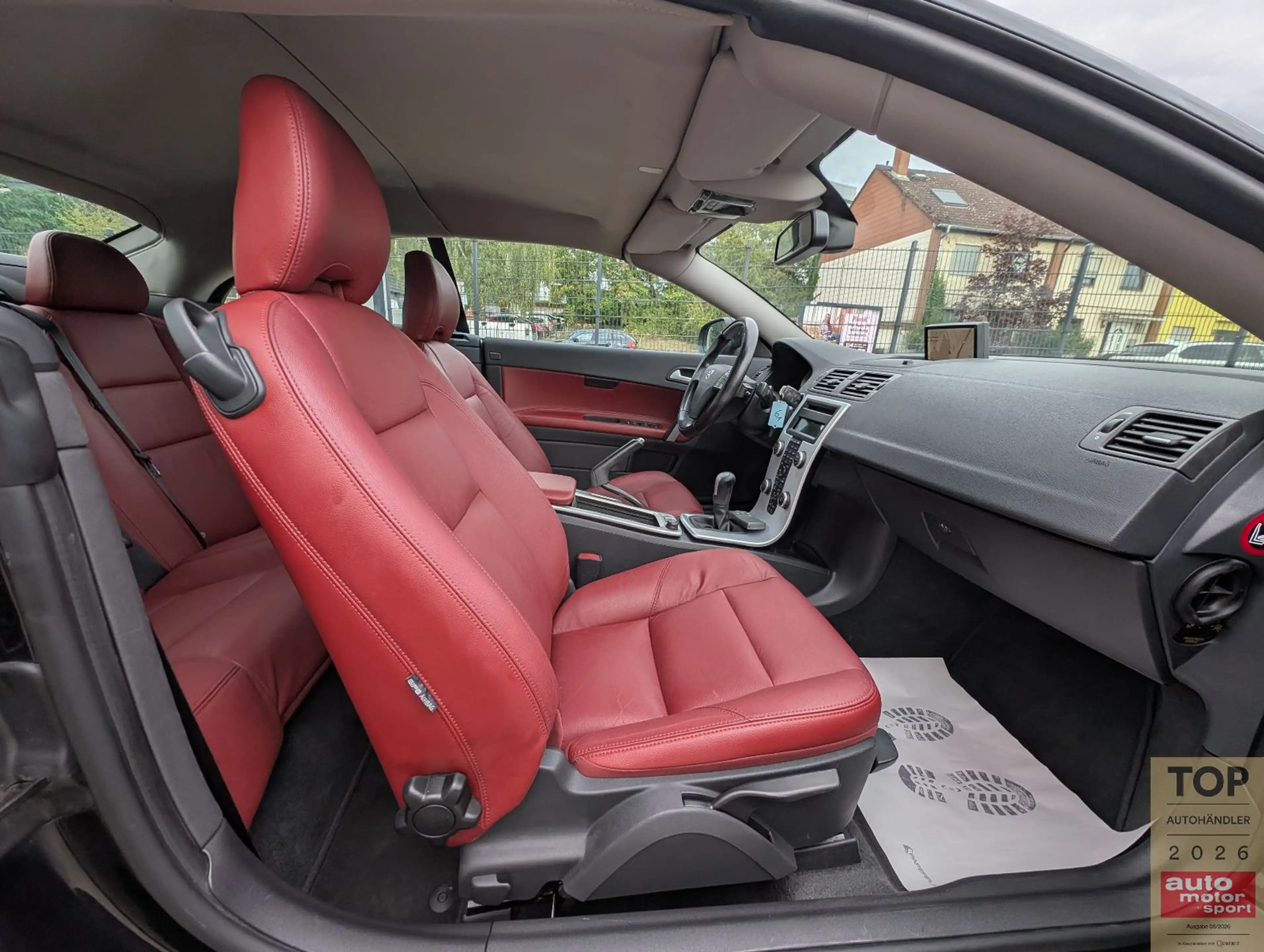 Volvo C70 D3 Cabriolet*2Hd*Temp*BiXen*PDC*Leder*TüvNeu — photo 22