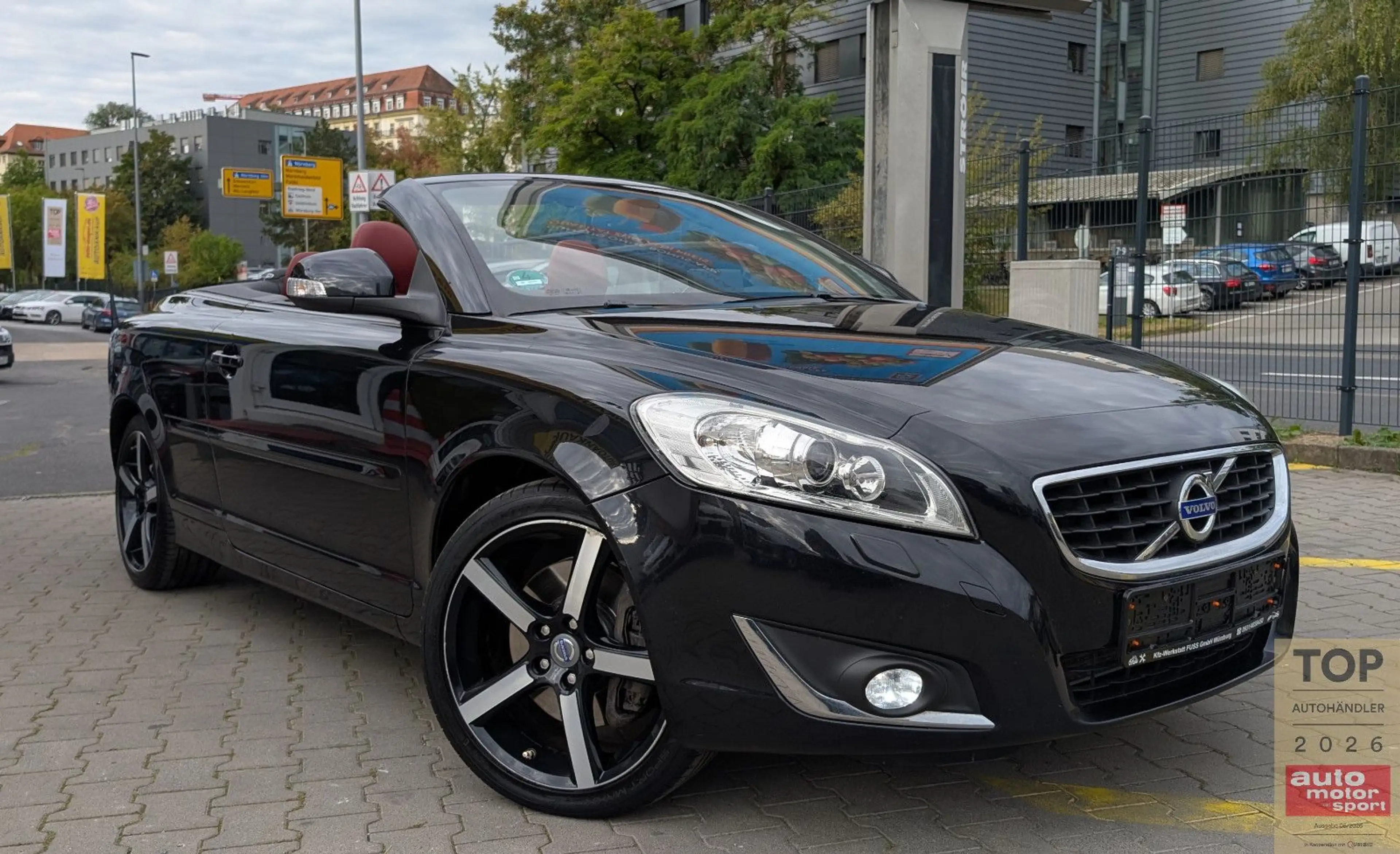 Volvo C70 D3 Cabriolet*2Hd*Temp*BiXen*PDC*Leder*TüvNeu — photo 3