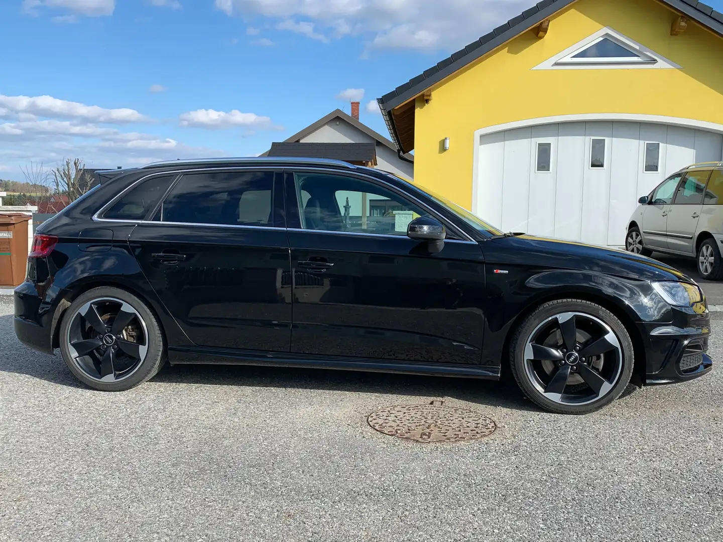 Audi A3 A3 SB quattro Sport 2,0 TDI S-tronic Sport Schwarz - 1