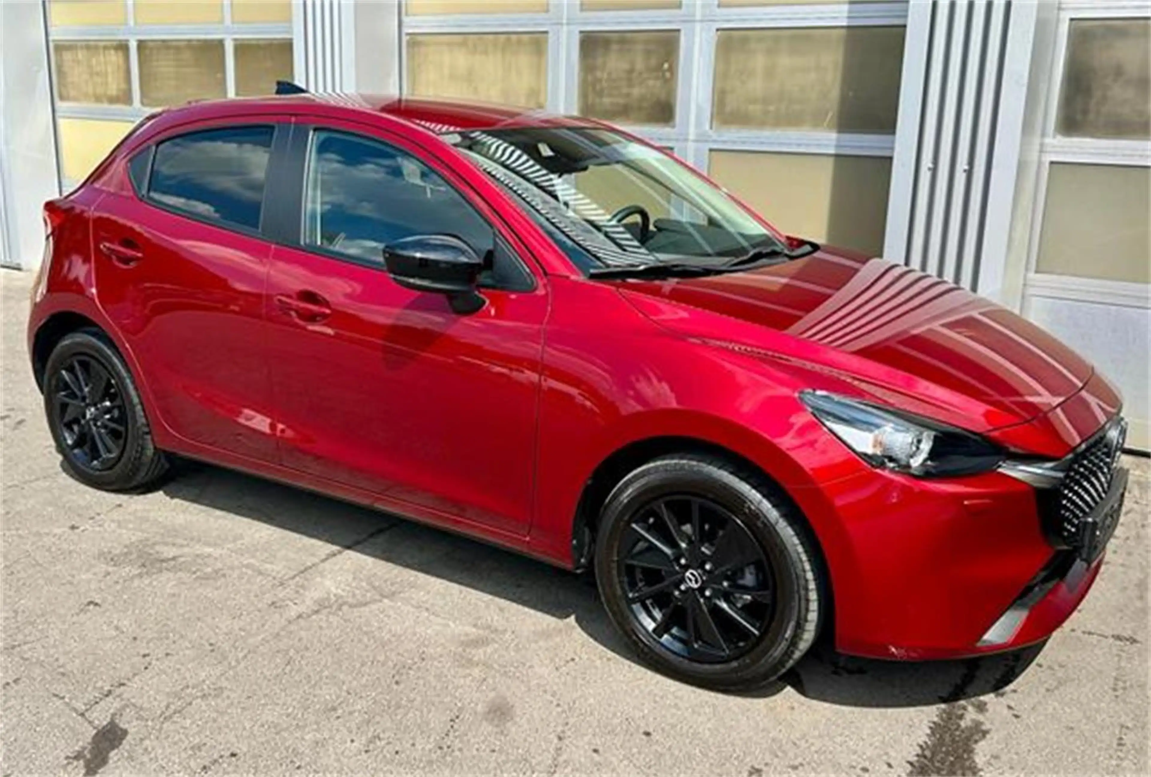 Mazda 2 e-Skyactiv G90 Homura mit Navigation & Carplay — photo 6