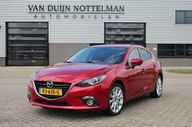 Mazda 3 2.0 GT-M / Automaat / HUD / Keyless / Stoelverwarm