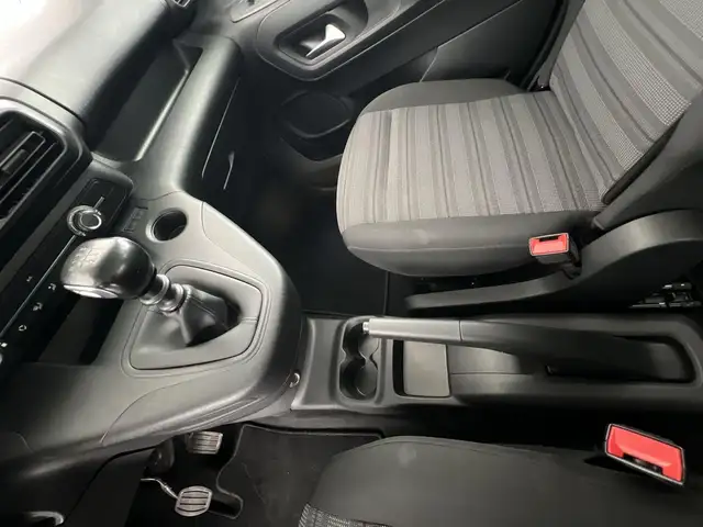 Opel Combo Life view 16