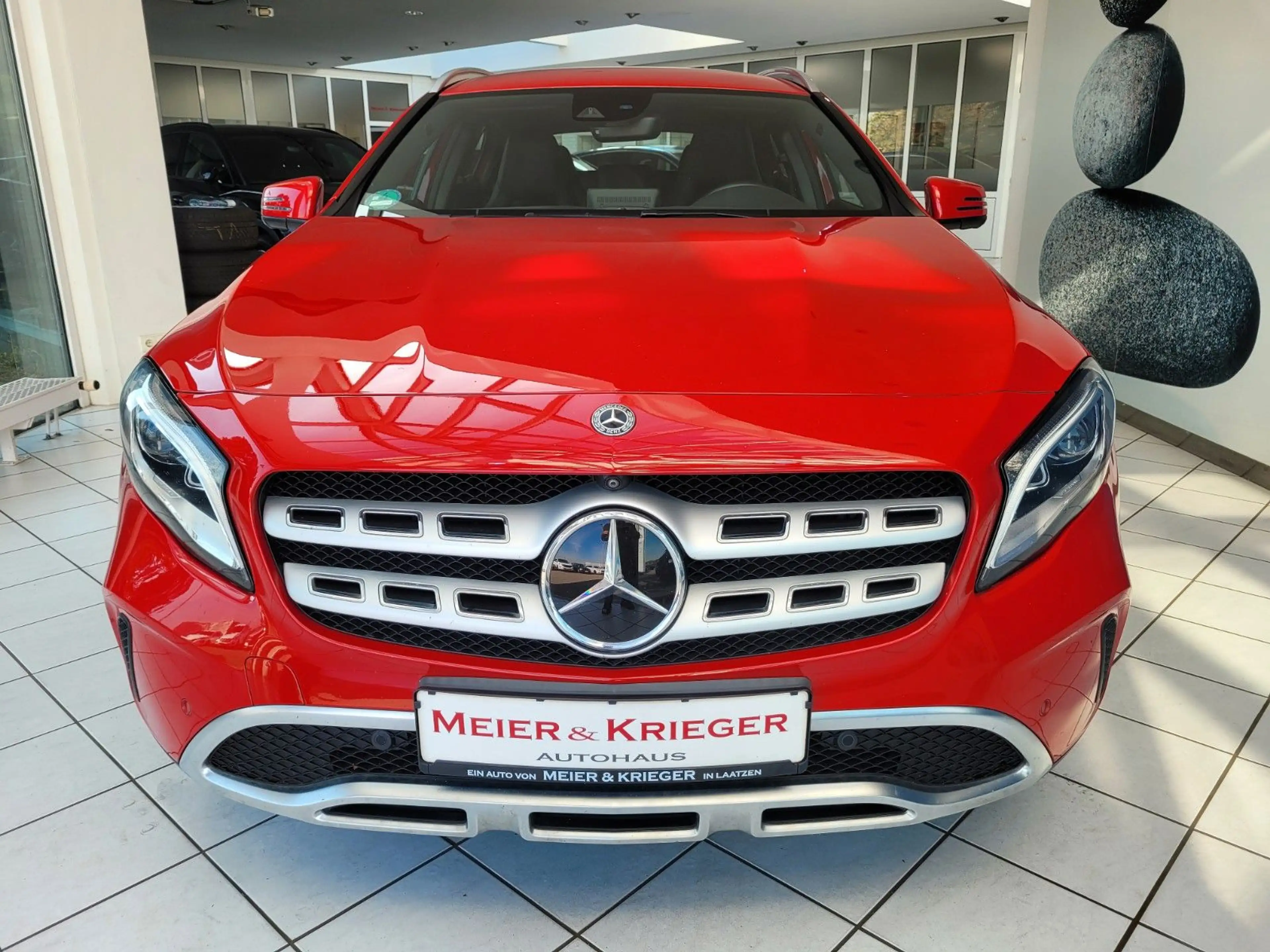 Mercedes-Benz GLA 250 4Matic Urban/Leder/Comand/Sportsitze — photo 3