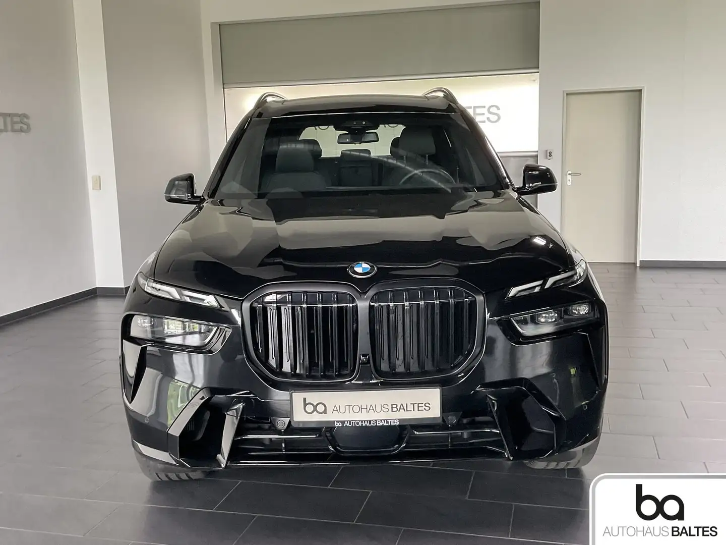 BMW X7 X7 xDrive 40d M Sport Pro 22"/Pano/HK/Soft/Ico/AHK Noir - 2