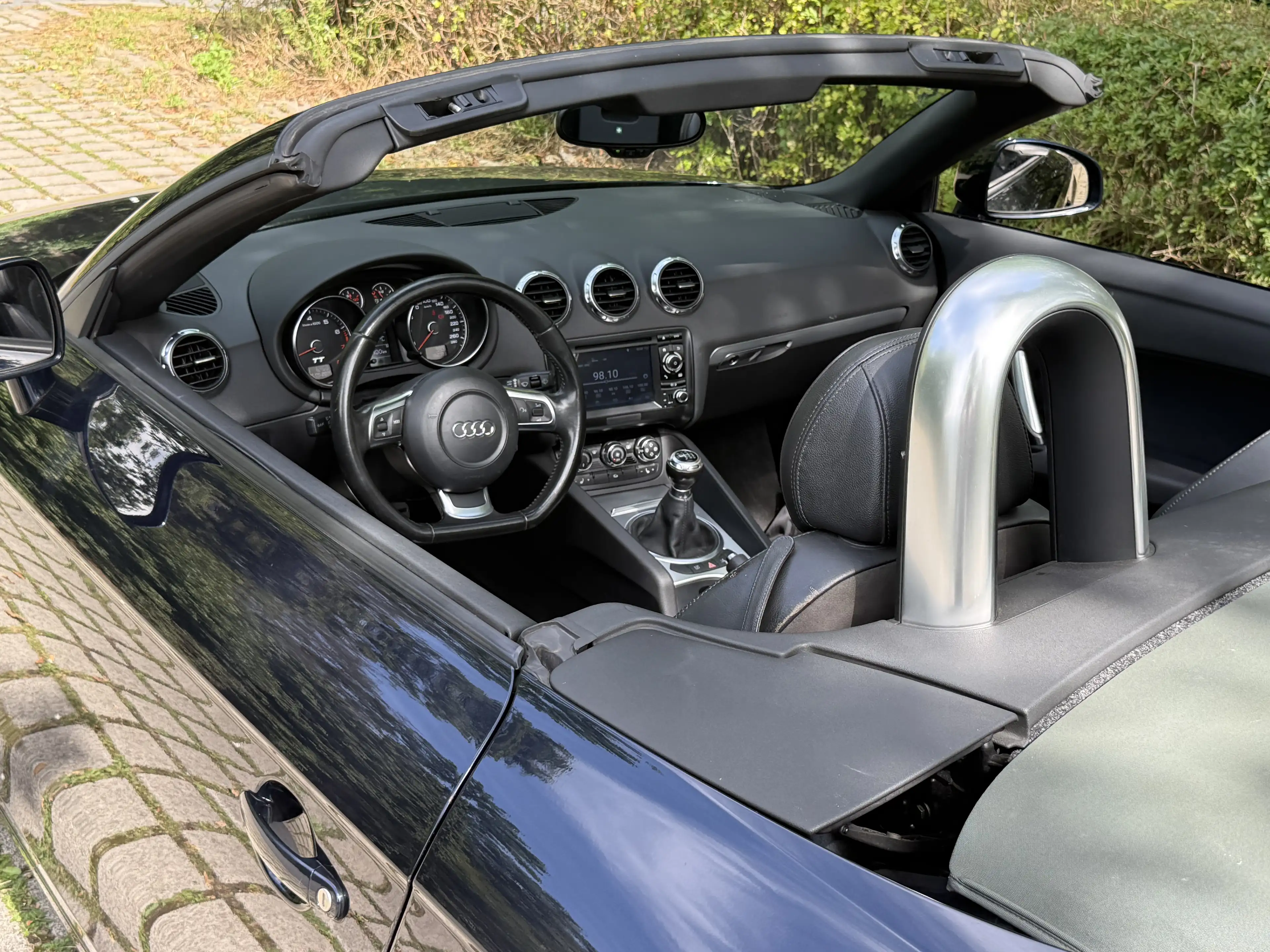 Audi TT 1.8 TFSI Roadster Cabrio Leder — photo 7