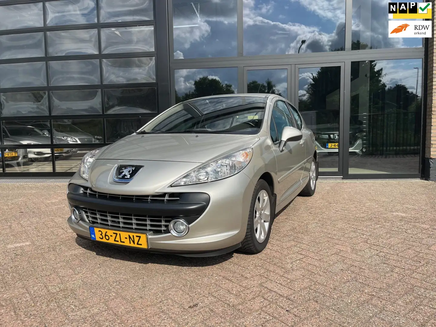 Peugeot 207 1.6 VTi XS Pack,Automaat, 1 Eigenaar Grijs - 1