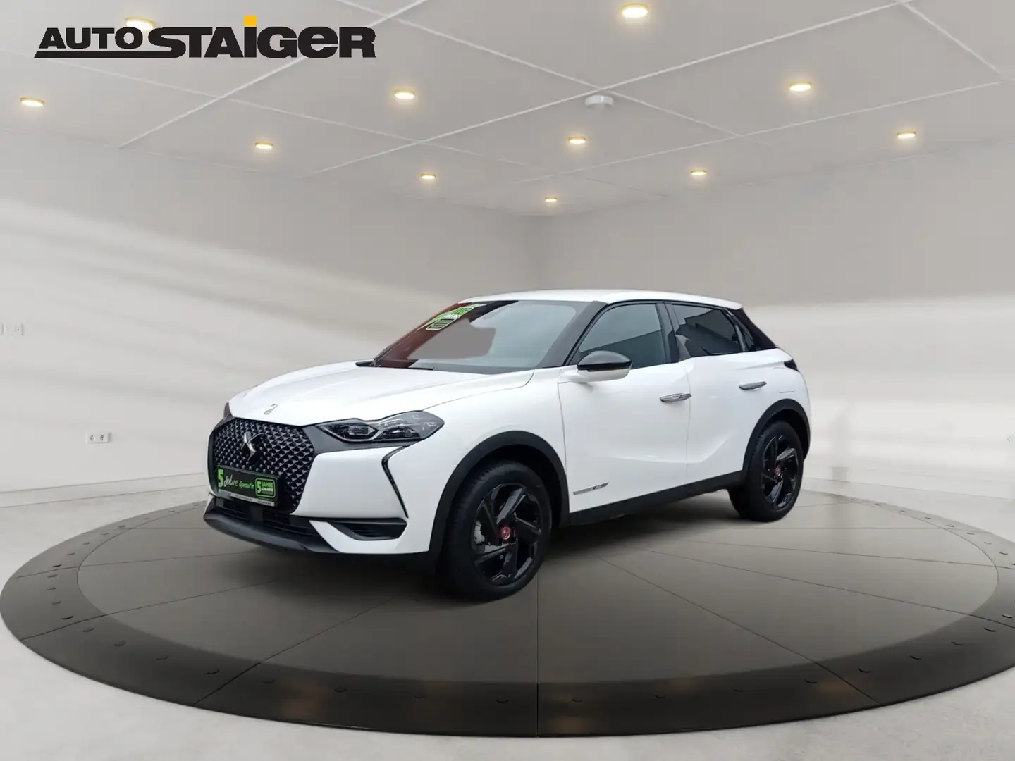 DS Automobiles DS 3 Crossback DS3 Crossback E-tense Performance Line + Navi Weiß - 2