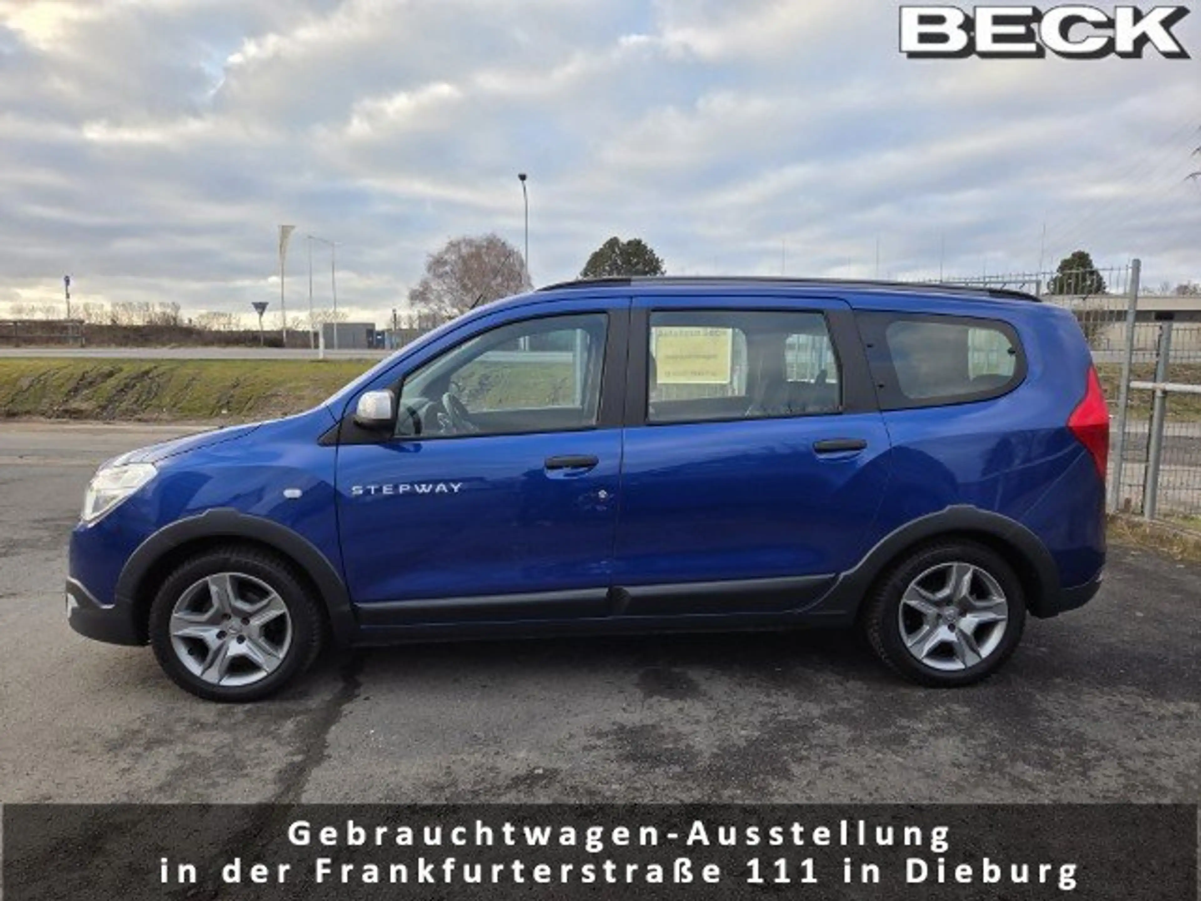 Dacia Lodgy Stepway Plus SCe 110 Eco-G | 7-Sitzer,Allwetter,LP — photo 5