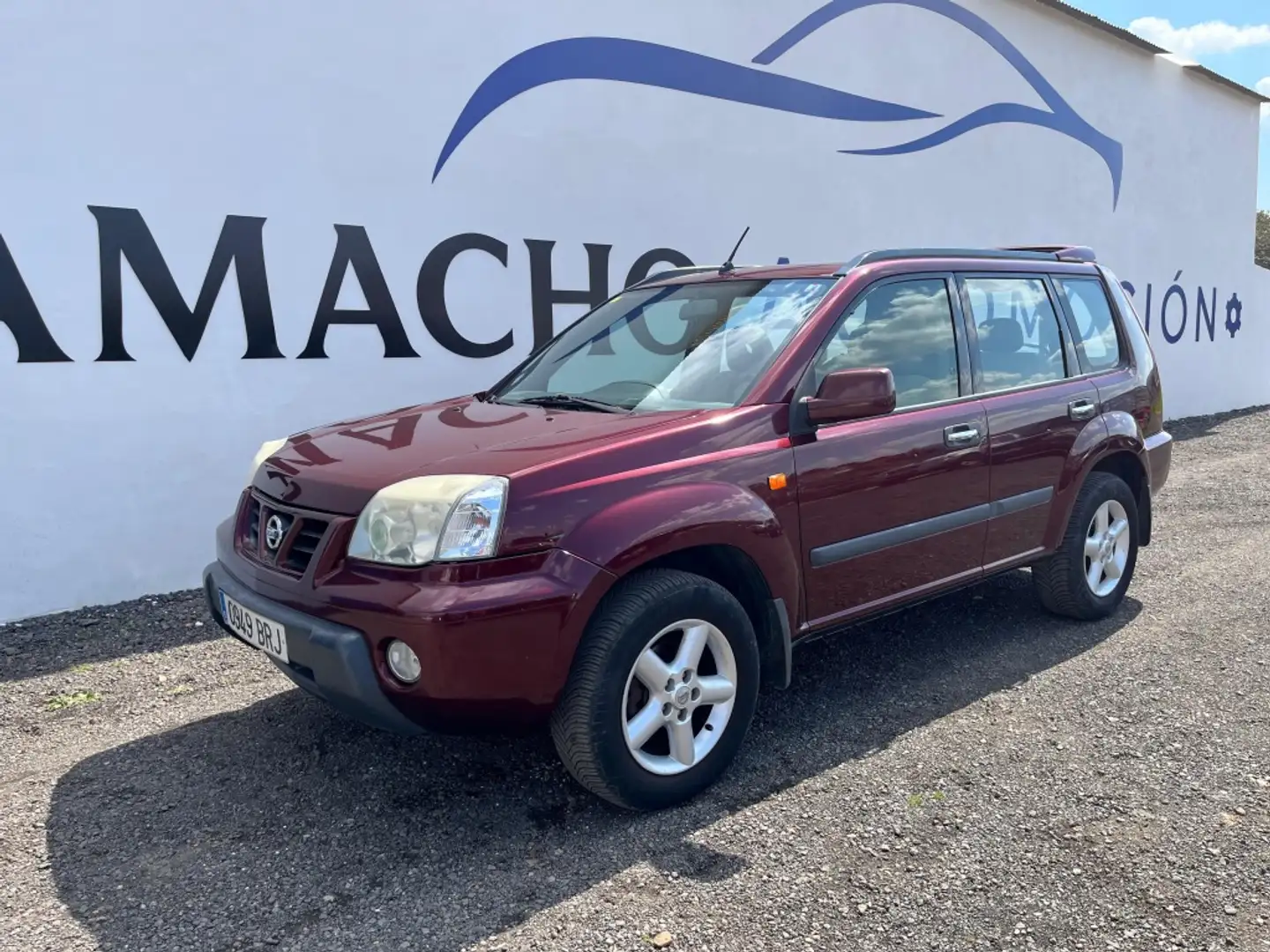 Nissan X-Trail 2.2Di Comfort Burdeos - 1