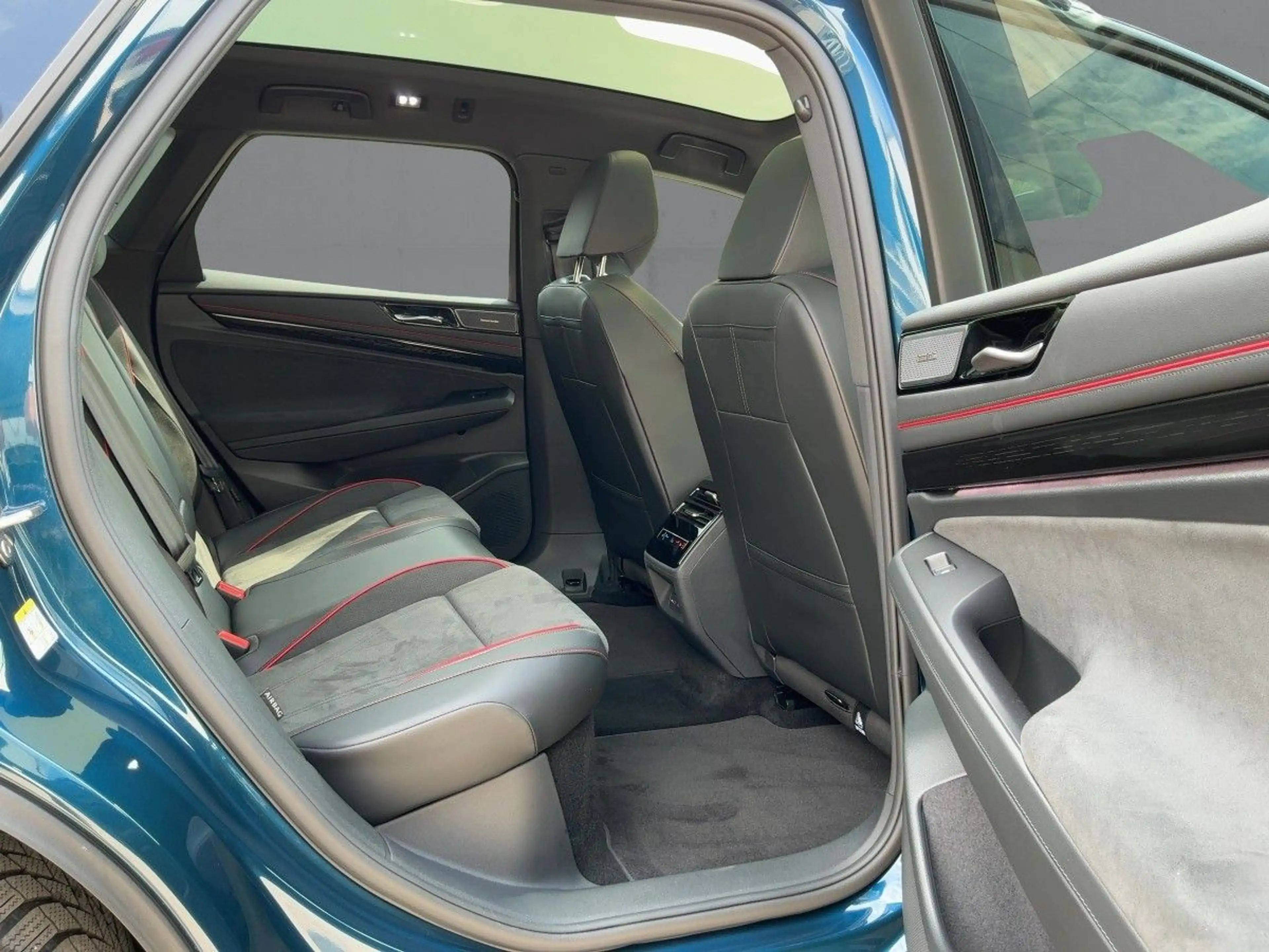 Volkswagen ID.7 GTX 4M 5JG+AHK+PANO+HARMAN+HuD+360° — photo 13