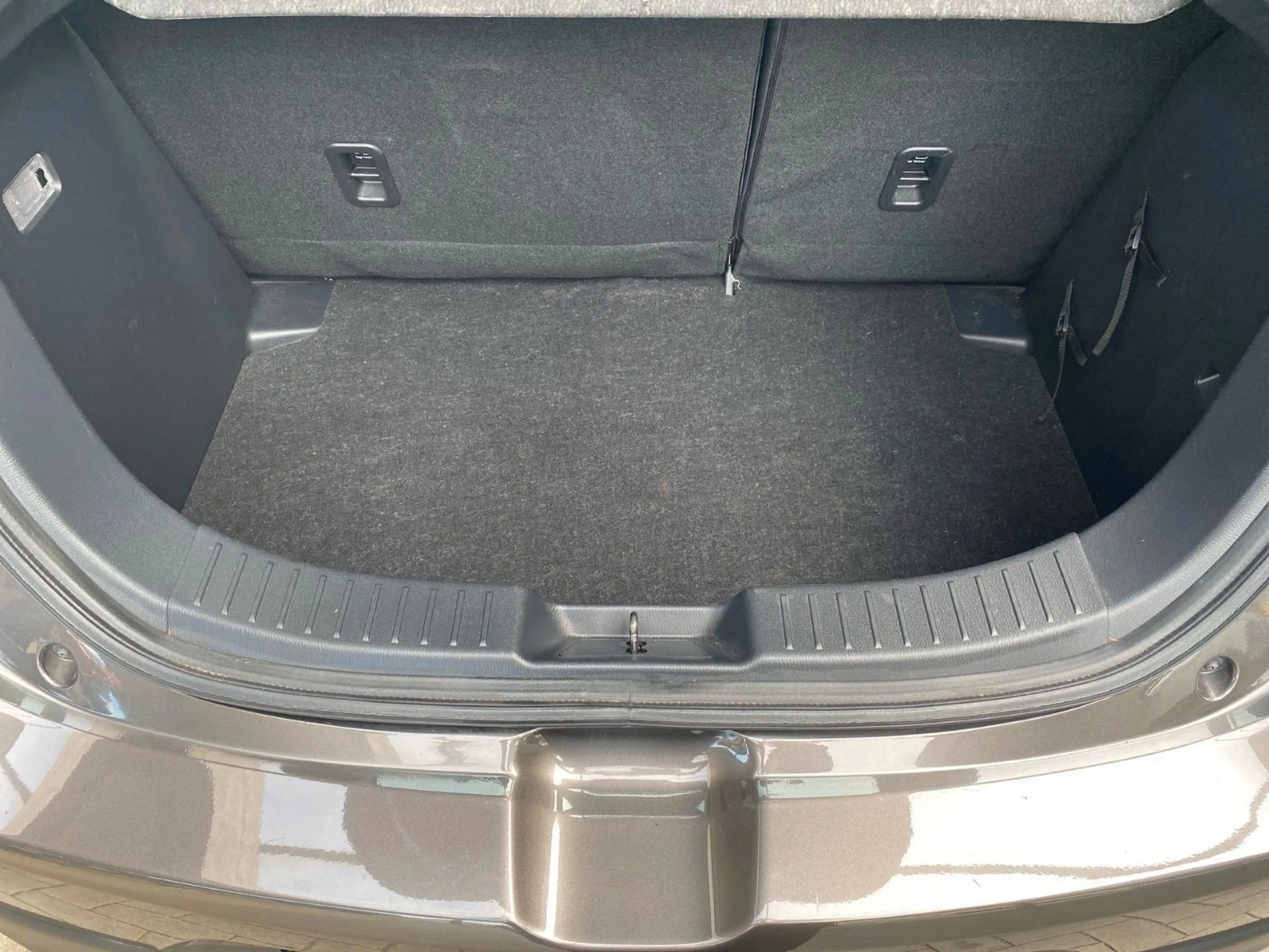 Mazda 2 1.5 SKYACTIV G 75 Center-Line — photo 7