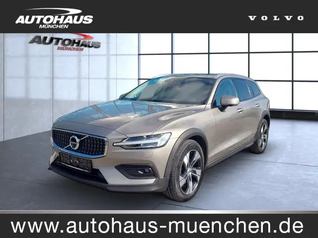 Volvo V60 Cross Country V60 CC Pro AWD Bluetooth Head Up Display Navi LED