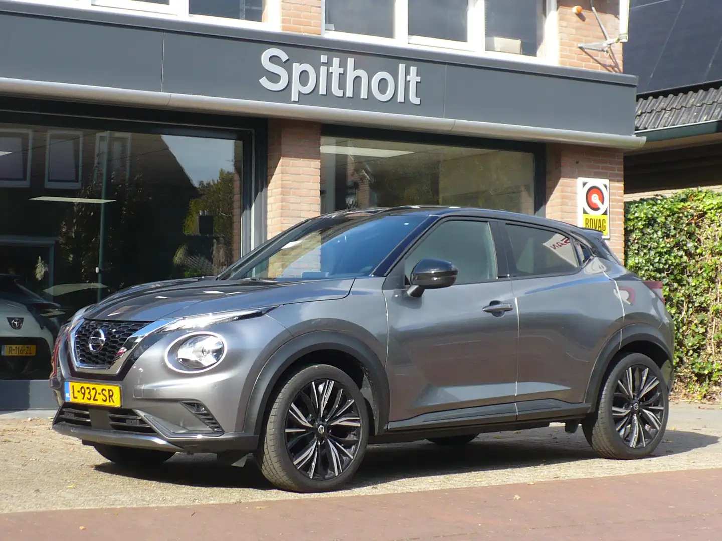 Nissan Juke 1.0 DIG-T N-Design Navi 117pk Gris - 2