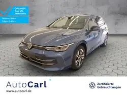 Volkswagen Golf VIII 1.5 TSI Energy AMBIENTE/NAV/SHZ