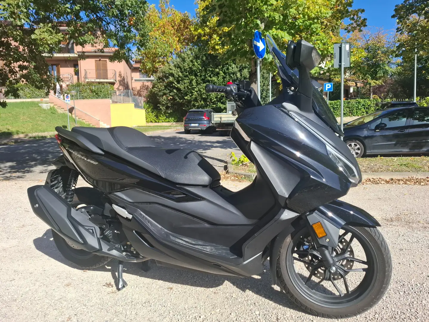 Honda Forza 350 2025 Schwarz - 2