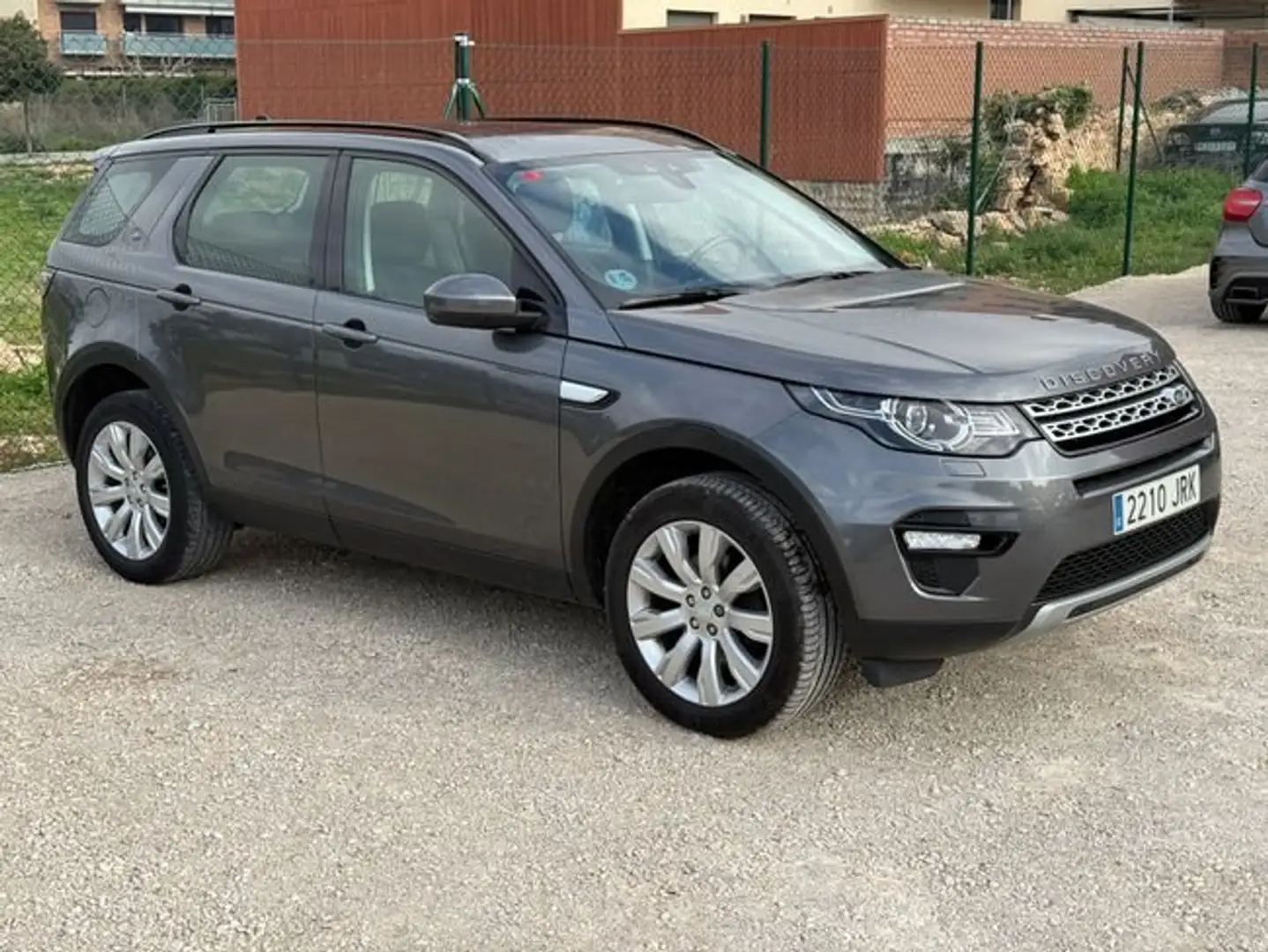 Land Rover Discovery Sport 2.0TD4 HSE 4x4 Aut. 150 Gris - 2