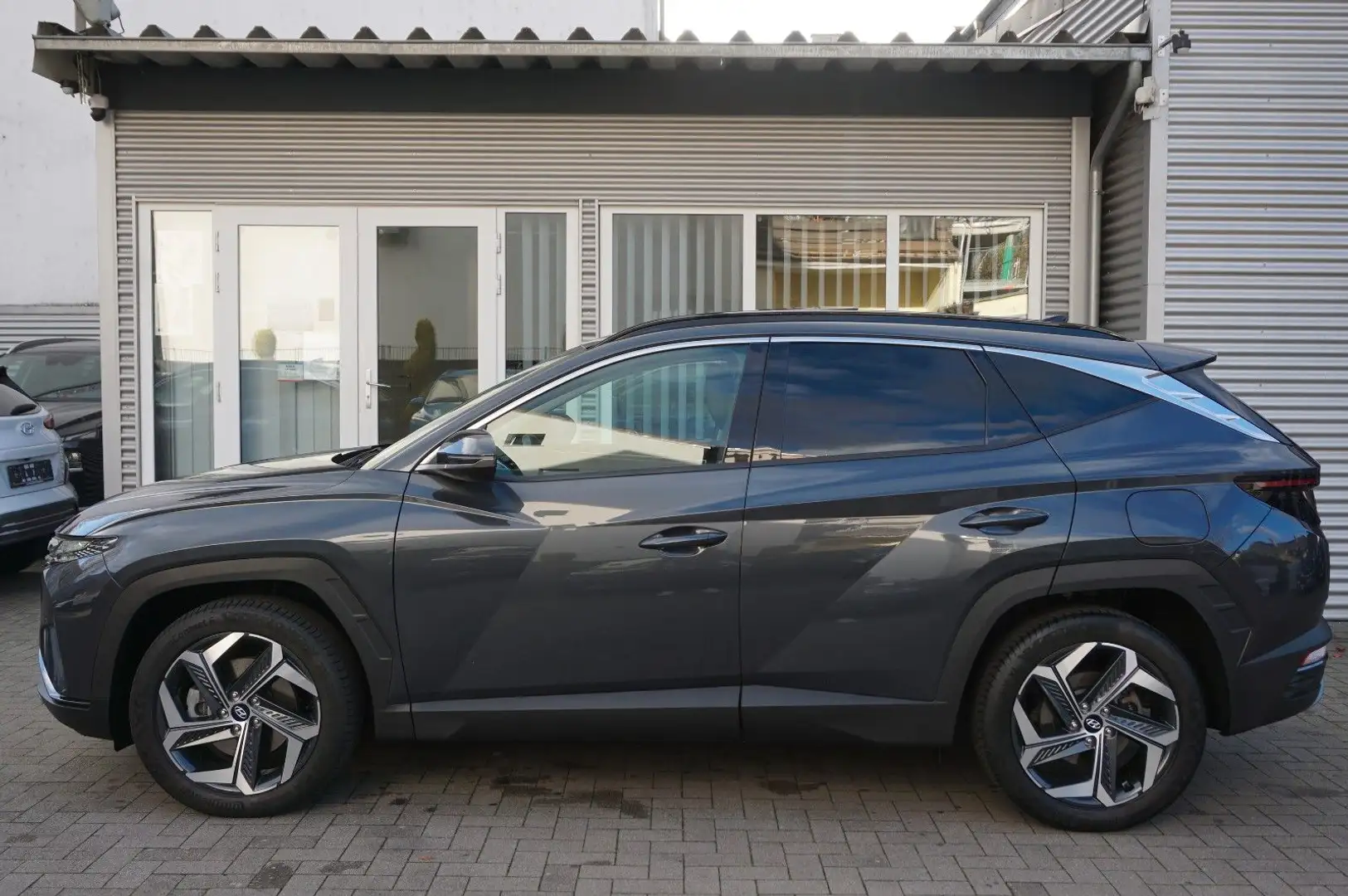Hyundai TUCSON Prime Plug-In  4WD Pano ACC LKA Belüft SH Gris - 1