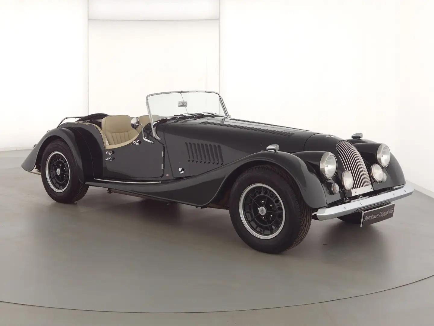 Morgan Plus 8 Verde - 1