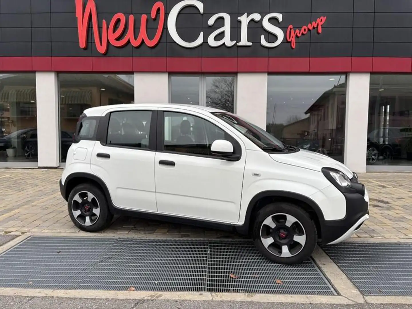 Fiat Panda Cross 1.0 FireFly S&S Hybrid Bianco - 1