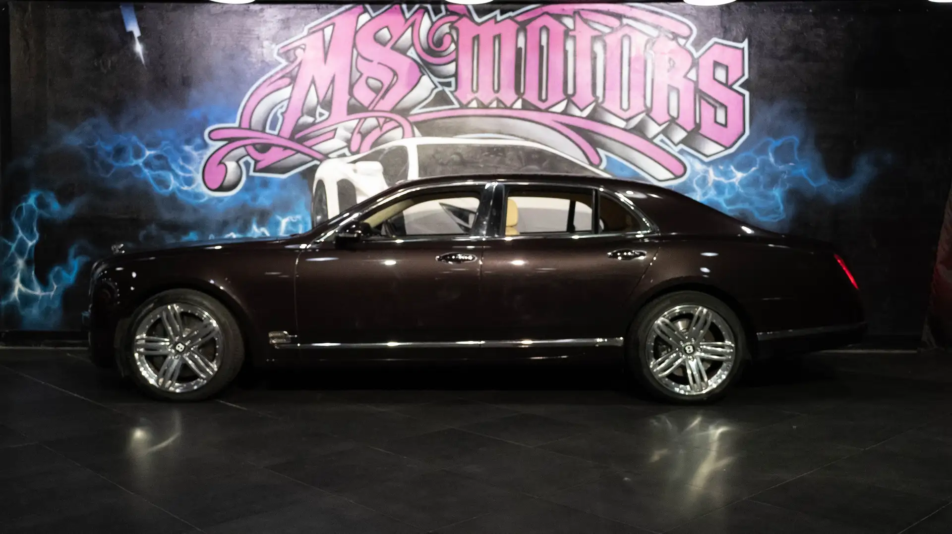 Bentley Mulsanne - 2