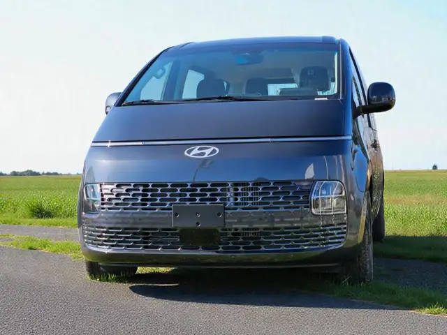 Hyundai STARIA 1.6 HEV AT 2WD 9 posti Wagon