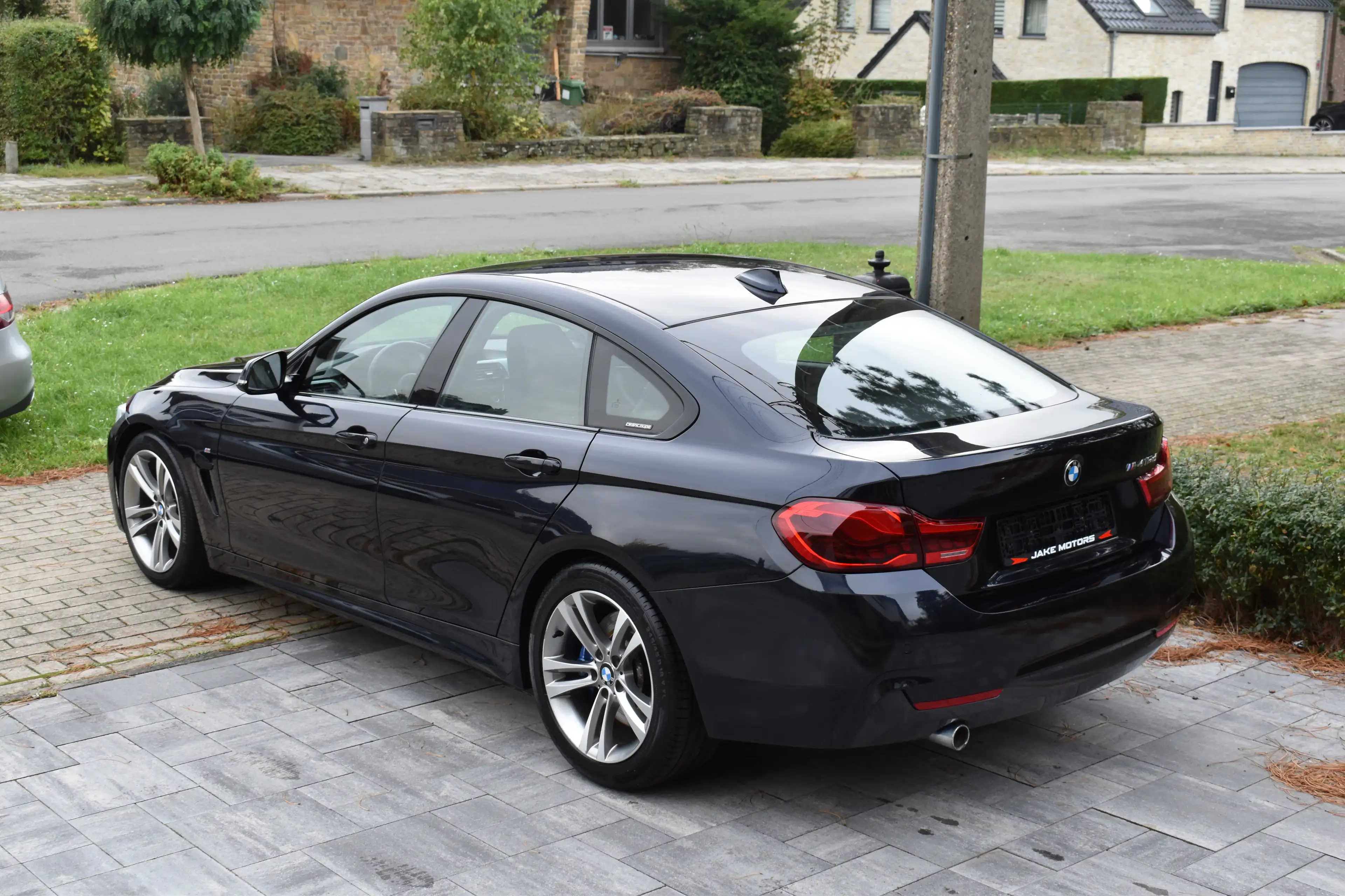 BMW 418 Gran Coupé 418 ** PACK M ** CUIRE ** MARCHAND OU EXPORT — photo 3