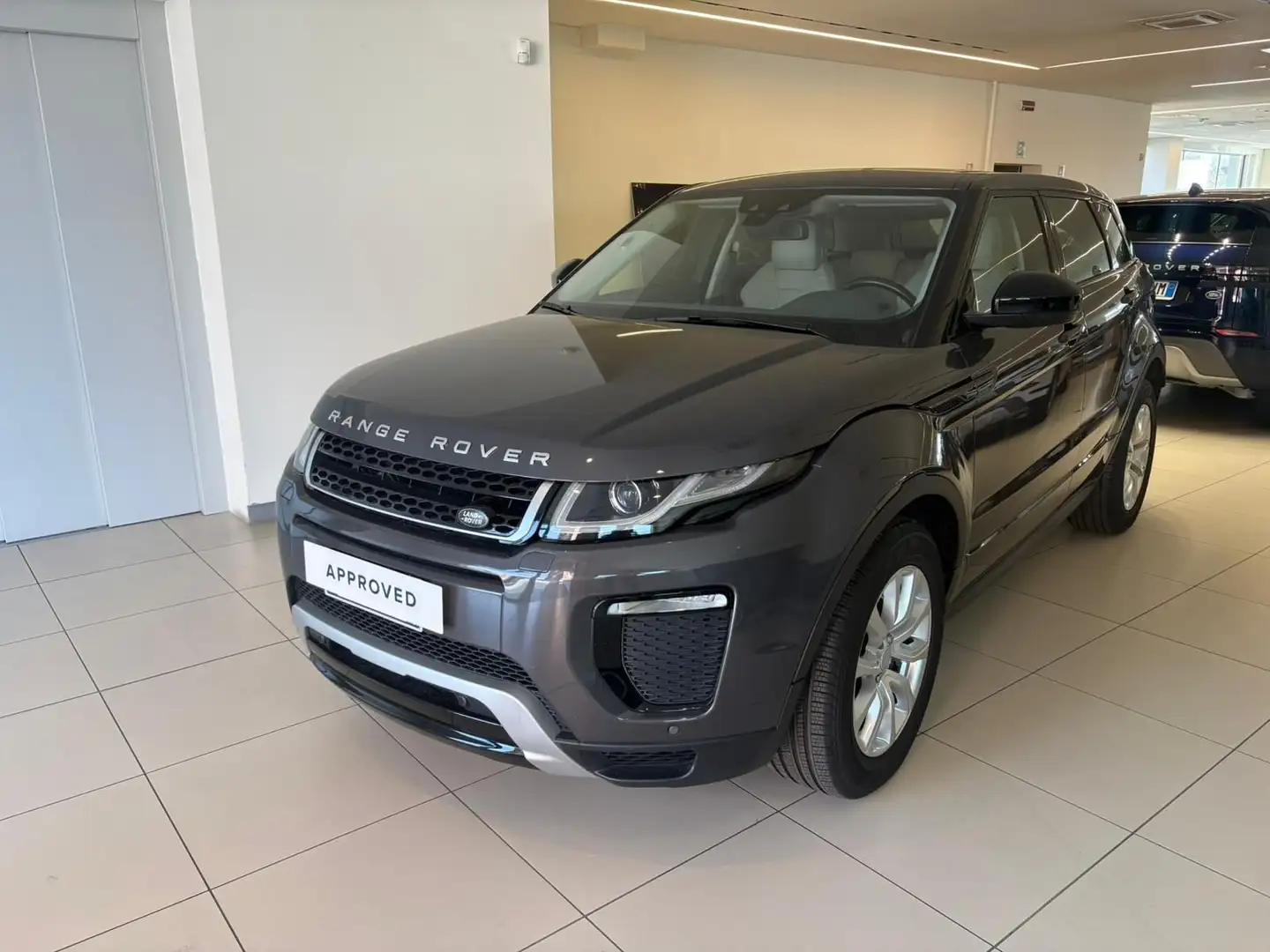 Land Rover Range Rover Evoque I 2016 Dies 5p 2.0 td4 SE Dynamic 150cv aut Grau - 1