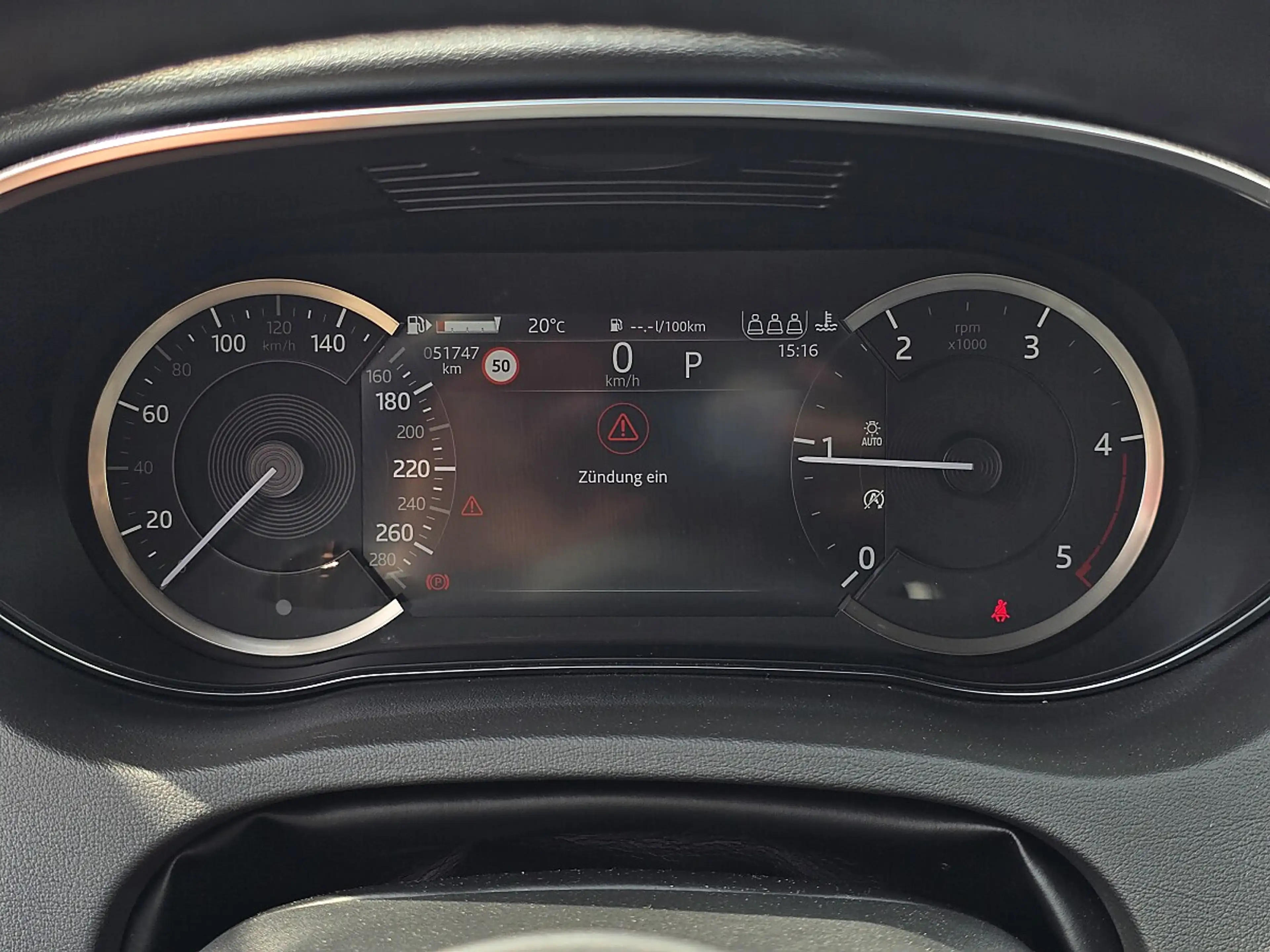 Jaguar E-Pace 2.0DI4 D165 AWD R-Dynamic SE Aut. — photo 10