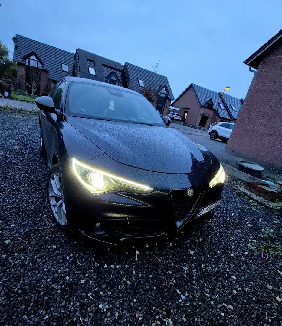 Alfa Romeo Stelvio 2.2 JTD AWD Super Zwart - 1